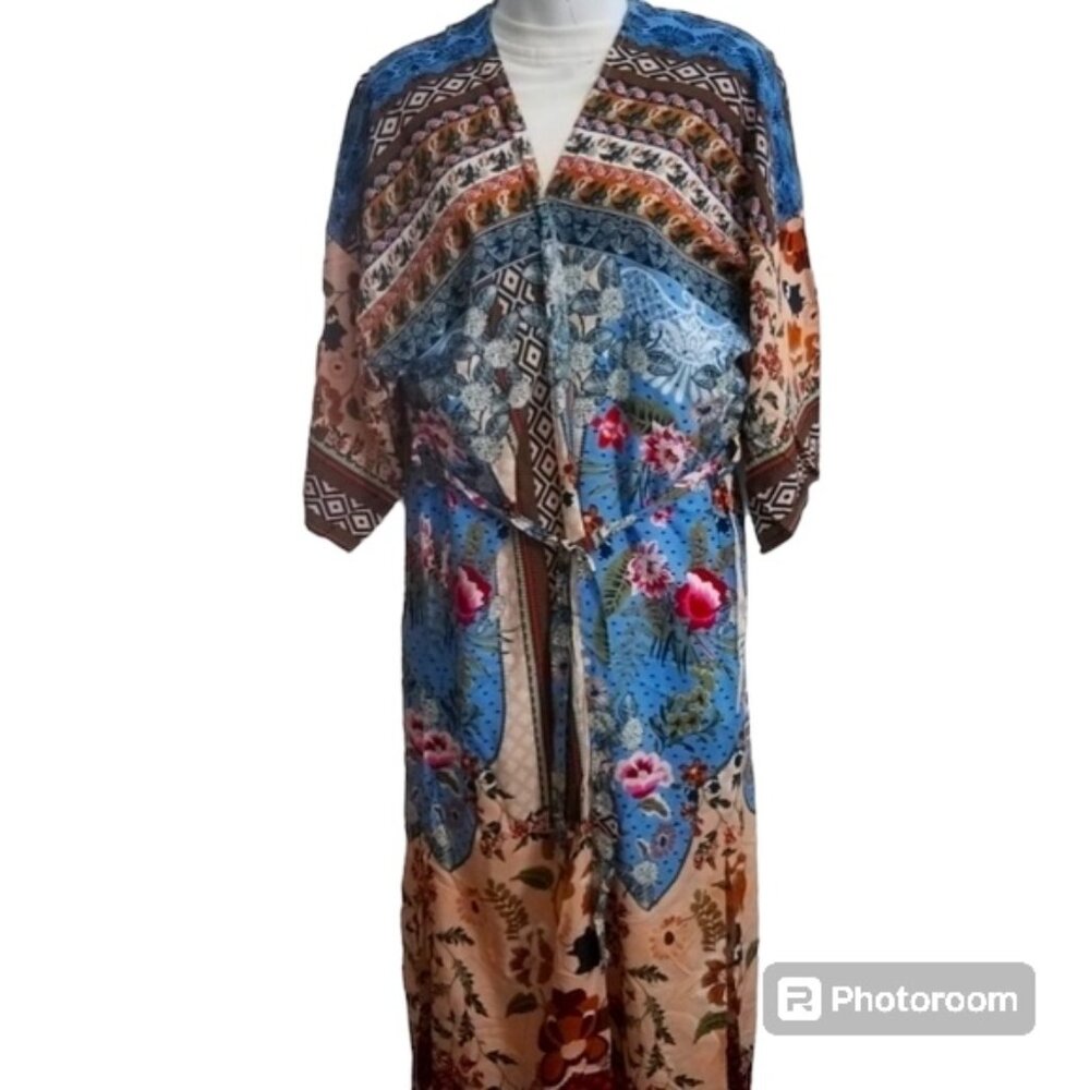 Boutique Kimono Tropical Chrysanthemum & Plumeria Kimono ONE SIZE FITS MOST NEW